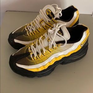 Nike Shoes - AirMax 95 Nike Shoes - AirMax 95
